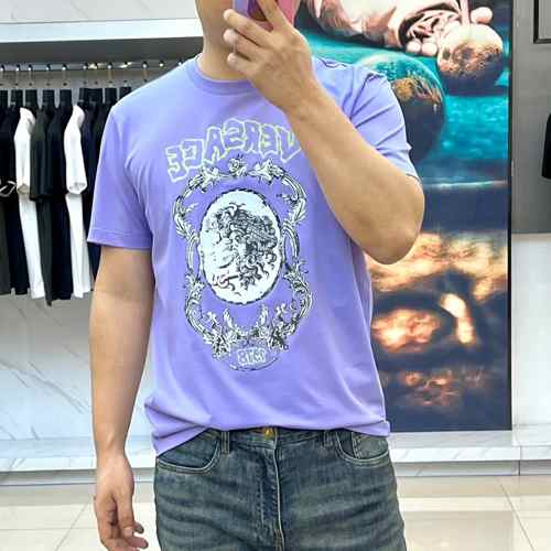 おしゃれ プリント クルーネック 半袖Tシャツ ヴェルサーチェ Tシャツ コピー パープル