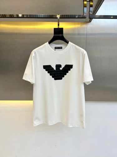 シンプル ロゴ コットン 半袖Tシャツ アルマーニ Tシャツ 偽物 ホワイト