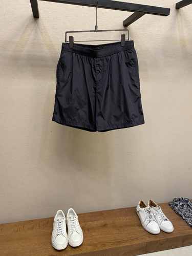シンプル 合わせやすい ショートパンツ エルメネジルド・ゼニア パンツ 偽物 ブラック