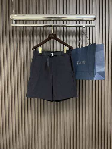 エレガントな DIOR ◆ Dioriviera ベルト付き ショートパンツ Dioriviera ベルト付き ショートパンツ クリスチャン