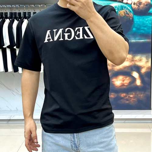 お洒落 ロゴプリント 半袖Tシャツ エルメネジルド・ゼニア Tシャツ 偽物 ブラック