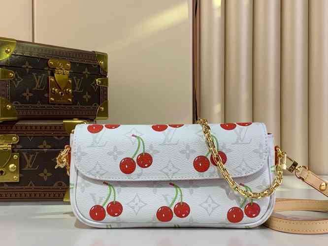 LV × TM ウォレット オン チェーン･アイビー ルイ・ヴィトン バッグ スーパーコピー M14239
