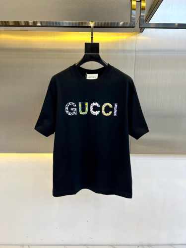 グッチ Tシャツ コピー お洒落 ロゴプリント 半袖Tシャツ ブラック