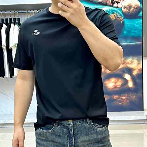 シンプル ロゴ入り 半袖Tシャツ グッチ Tシャツ コピー コットン ブラック