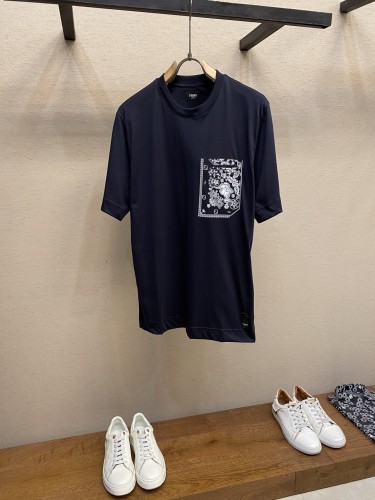 お洒落 定番 クルーネック 半袖Tシャツ フェンディ Tシャツ 偽物 コットン ダークブルー