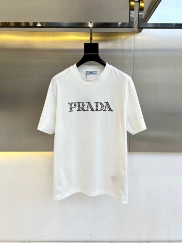 シンプル ロゴ入り コットン 半袖Tシャツ プラダ Tシャツ 偽物 ホワイト