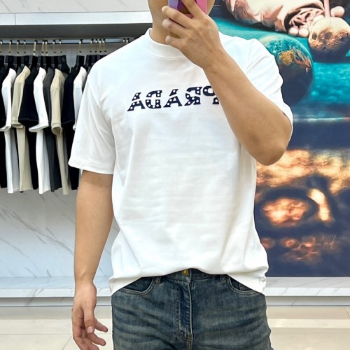 シンプル ロゴ入り クルーネック プラダ Tシャツ 偽物 半袖Tシャツ ホワイト