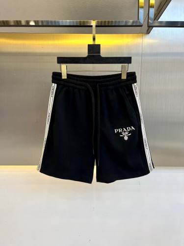 カジュアル ロゴ ショートパンツ プラダ パンツ 偽物 合わせやすい