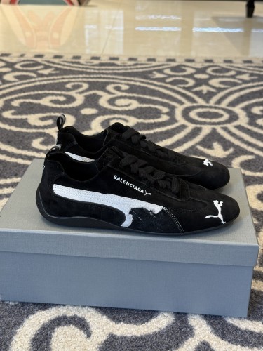 BALENCIAGA × PUMA スエード スピードキャット スニーカー スーパーコピー ブラック