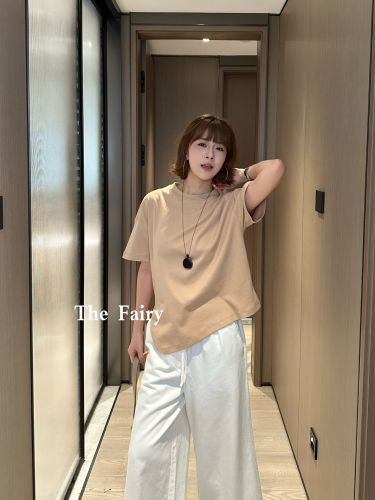 カジュアル アシンメトリー 半袖Tシャツ ロエベ Tシャツ コピー カーキ