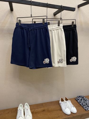 【国内発送・関税込】MONCLER ロゴパッチエディットパンツ 定番 カジュアル ロゴパッチ ショートパンツ モンクレール