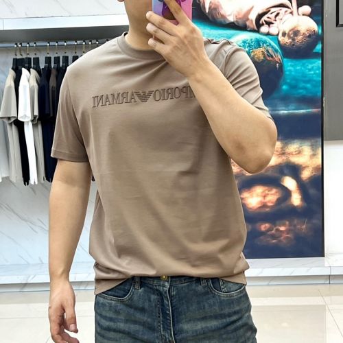 洗練された アルマーニ Tシャツ コピー カジュアル クルーネック 半袖Tシャツ ブラウン