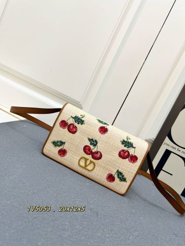 ヴァレンティノ バッグ コピー 爽やか チェリフィックパターン ショルダーバッグ