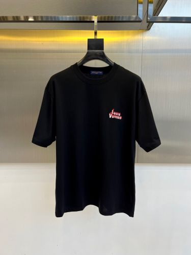シンプル 洗練された ロゴ 半袖Tシャツ ルイ・ヴィトン Tシャツ 偽物 ブラック