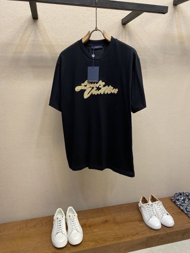 エンブロイダードシグネチャーTシャツ ルイ・ヴィトン スーパーコピー クルーネック