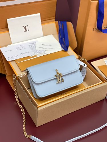 ルイ・ヴィトン スーパーコピー M14564 ウォレット オン チェーン・LV ブルーム ブラック