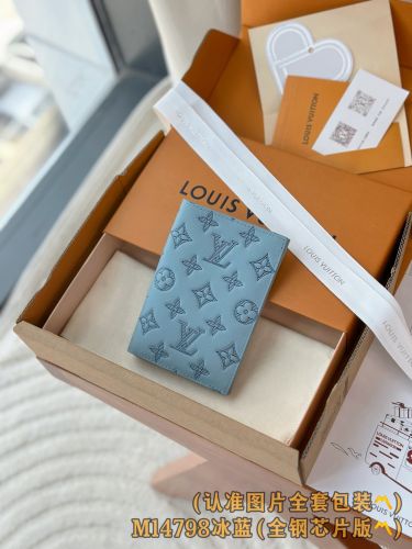 M14798 パスポートカバー クーヴェルテュール・パスポール ルイ