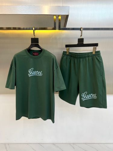 クルーネック 半袖Tシャツ ショートパンツ 上下セット グッチ セットアップ 偽物 グリーン