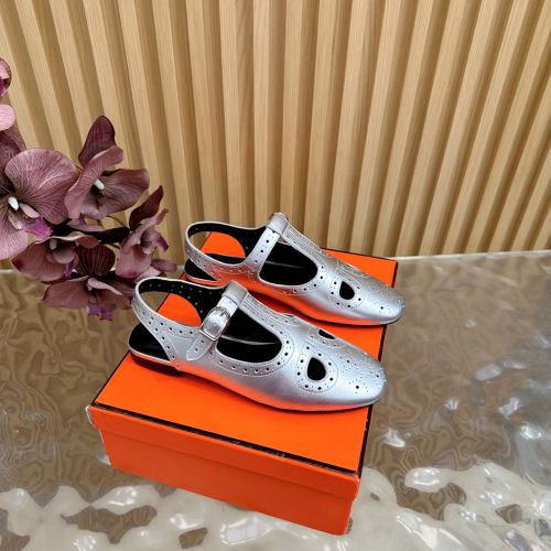 洗練された 上品 エルメス Kim パンプス スーパーコピー レディースシューズ シルバー