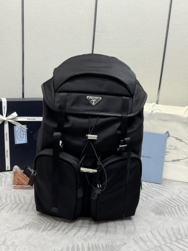 プラダ バッグ スーパーコピー 2VZ019 大容量 バックパック リュックサック