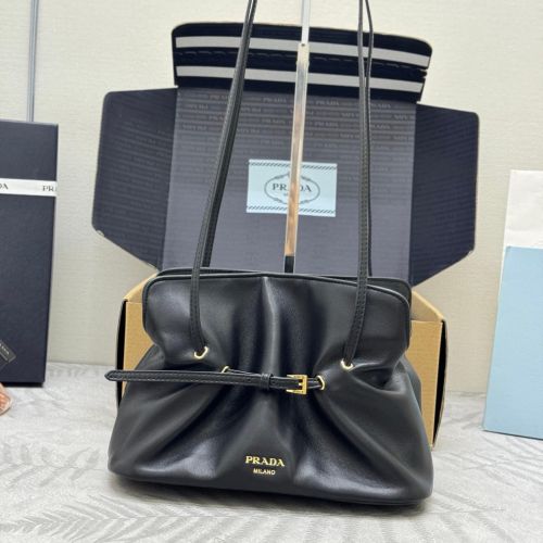 GGエンブレム スモール トートバッグ グッチ バッグ スーパー