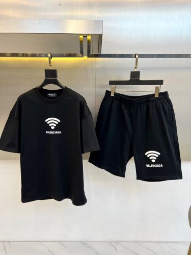 カジュアル 半袖Tシャツ＆ショートパンツ 上下セット バレンシアガ セットアップ 偽物 ブラック