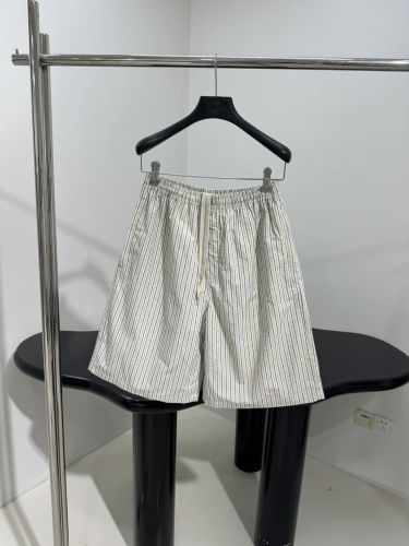 爽やか ストライプ ショートパンツ バレンシアガ パンツ コピー メンズ