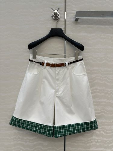 洗練された ゆったり ショートパンツ ミュウミュウ パンツ コピー ホワイト