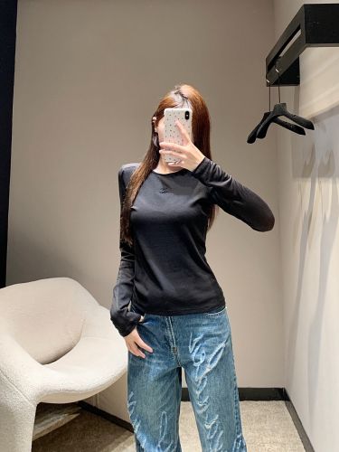 シンプル 合わせやすい クルーネック シャネル Tシャツ コピー 長袖Tシャツ