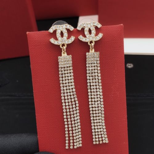 シャネル ピアス キラキラ 上品 【公式通販】