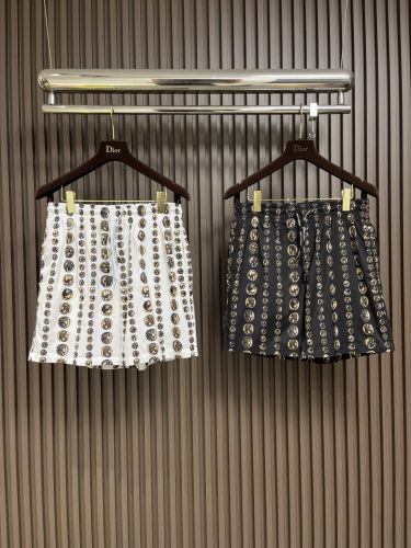 人気 コインプリント ショートパンツ ドルチェ&ガッバーナ パンツ 偽物
