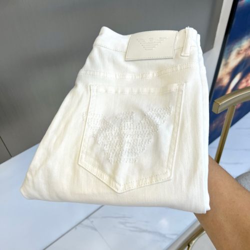合わせやすい ストレッチ デニムパンツ アルマーニ ジーンズ 偽物 メンズ
