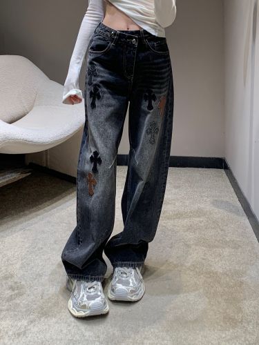 クロムハーツ ジーンズ 偽物 お洒落 合わせやすい クロスパッチ デニムパンツ 