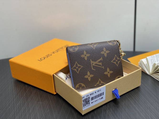 M14613 ウォレット・LV チャーム ルイヴィトン スーパーコピー 二つ折り財布