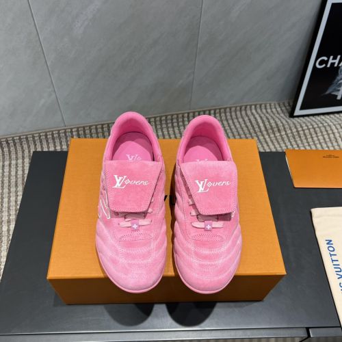 可愛い ルイヴィトン スニーカー スーパーコピー LV フットプリント サッカー ピンク