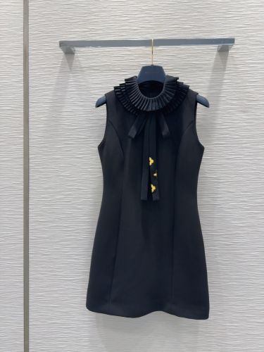 プリーツカラー フィットドレス ルイヴィトン ワンピース コピー レディース