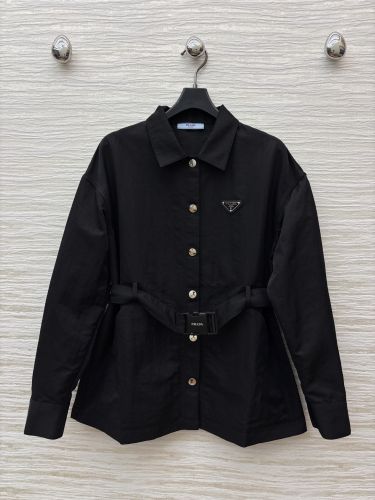 カジュアル シンプル ベルト付き シャツブルゾン プラダ ジャケット 偽物