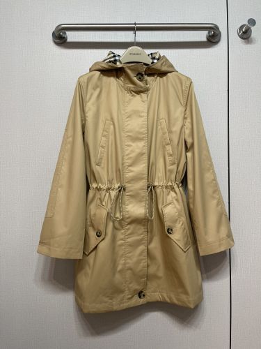 カジュアル フード付き コート バーバリー ジャケット コピー レディース アウター