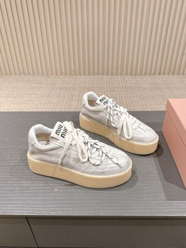 人気 上品 ミュウミュウ スニーカー スーパーコピー 厚底スニーカー レディース ホワイト