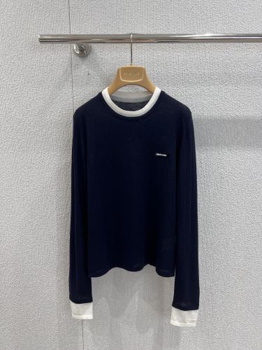 カジュアル 重ね着風 長袖Tシャツ ミュウミュウ Tシャツ コピー ネイビー
