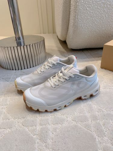 大人気◆LOEWE×On スニーカー クラウドベンチャー 2.0 スニーカー ロエベ スーパーコピー