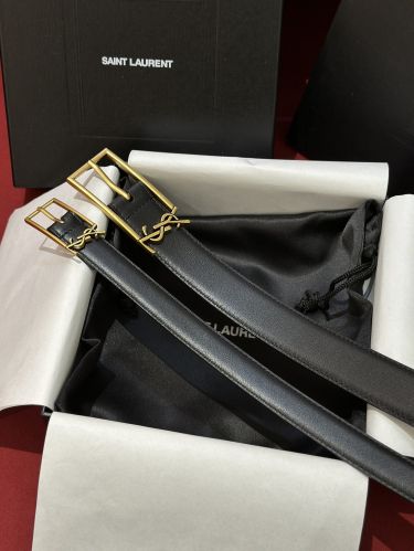合わせやすい イヴ・サンローラン ベルト コピー 洗練された YSL レザーベルト