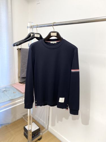 定番 お洒落 長袖Tシャツ トムブラウン Tシャツ 偽物 クルーネック ネイビー