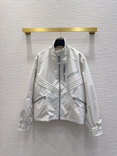 テクニカルリップストップパーカ ルイ・ヴィトン ジャケット コピー マウンテンパーカー