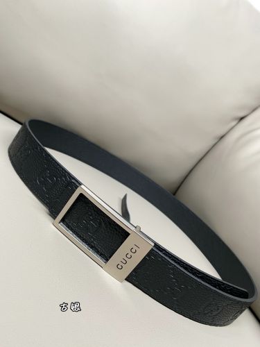 グッチ スーパーコピー レクタングル バックル付き リバーシブル ベルト 35mm