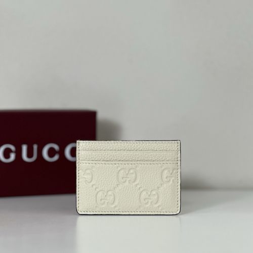 人気 グッチ GGエンブレム カードケース スーパーコピー 815883 ホワイト