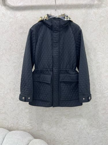 フード収納可能 キルティングジャケット バーバリー ジャケット 偽物 ブラック
