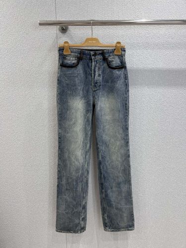 カジュアル レザーディテール付き デニムパンツ ミュウミュウ ジーンズ コピー