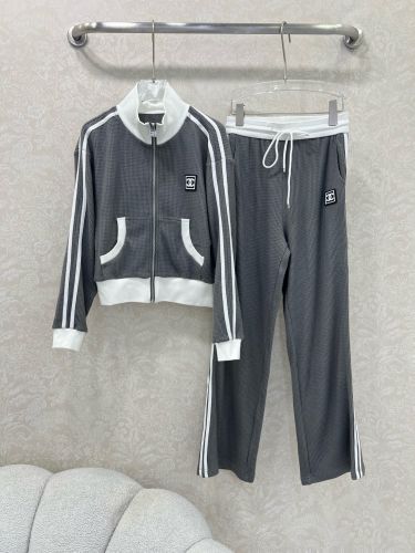 カジュアル トラックスーツセットアップ シャネル セットアップ 偽物