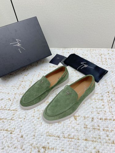 洗練された 上品 メタルロゴ ジュゼッペ・ザノッティ モカシン コピー スエードローファー グリーン